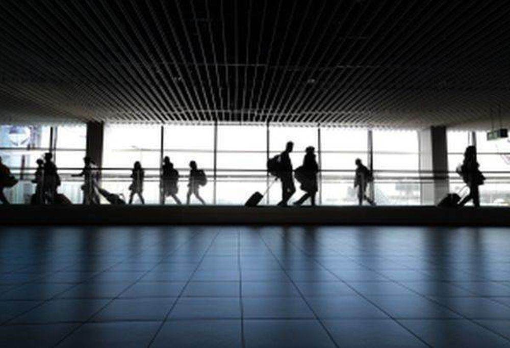 INS: Numărul turiştilor din România a scăzut în iunie 2026 cu 2,5% faţă de anul trecut